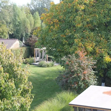 度假居 Holiday-home Maas&mechelen 马斯梅赫伦